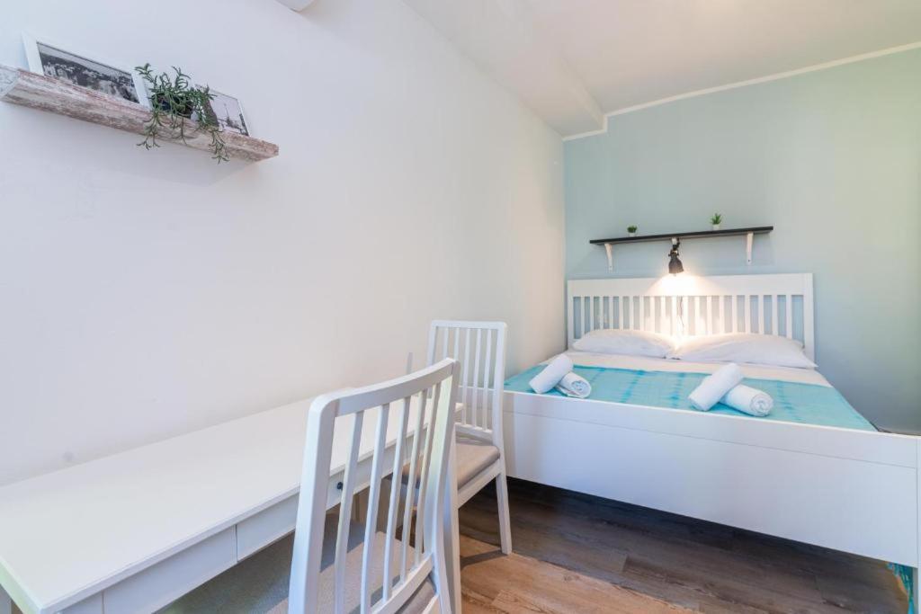 Rooms & Studio Apartments By The Way Baska  Luaran gambar