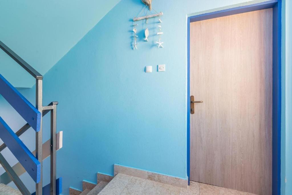Rooms & Studio Apartments By The Way Baska  Luaran gambar